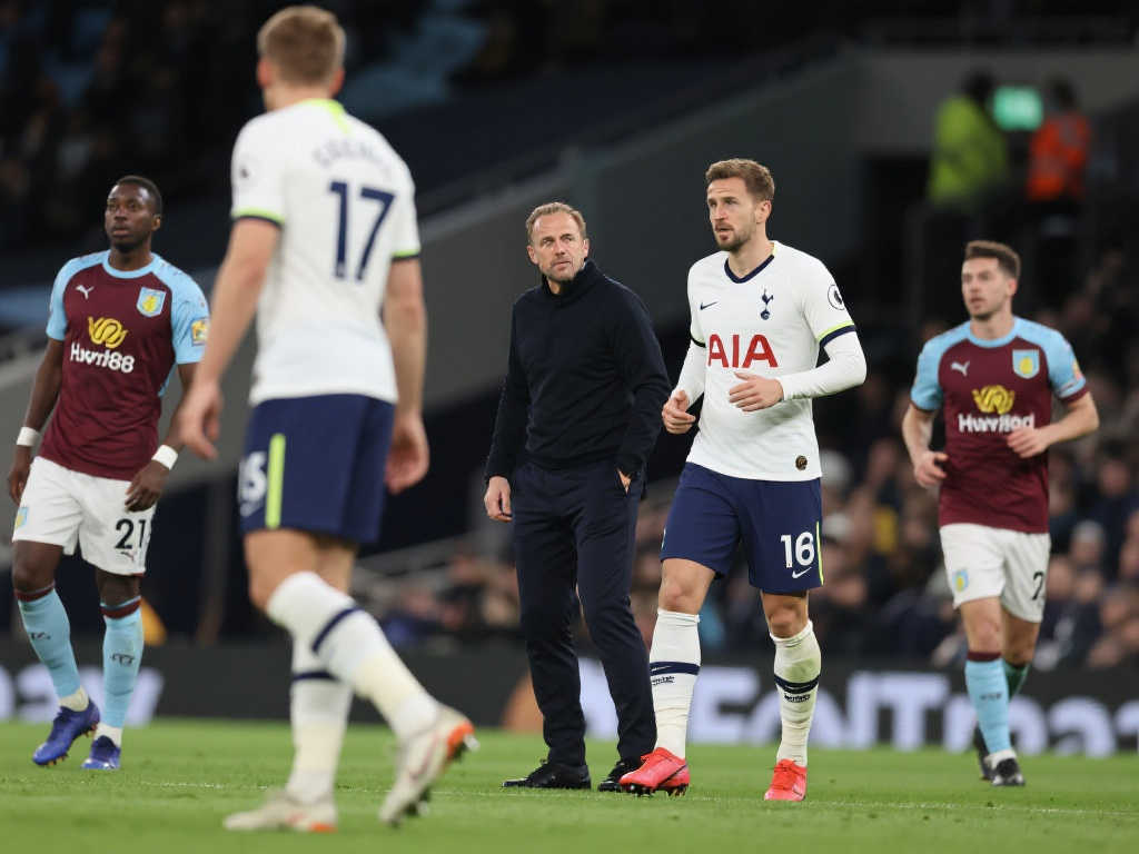 张修维在社 张修维在社